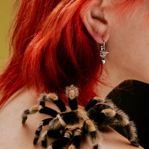 SPIDER PACIFIER EARRING - Hard Jewelry™